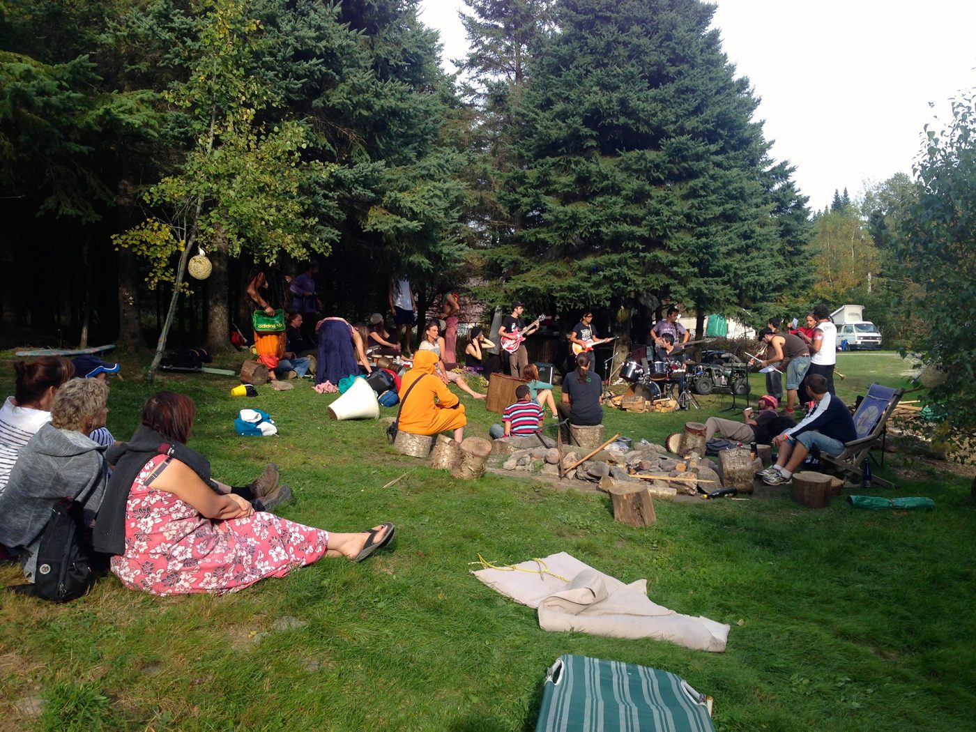 Earthdance 2013: on the grass of the Cherry Island.