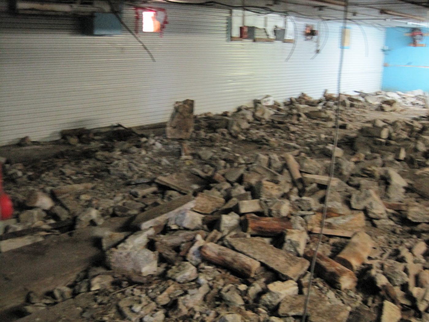 June 12, 2010: the bunker on arrival, under tons of concrete.