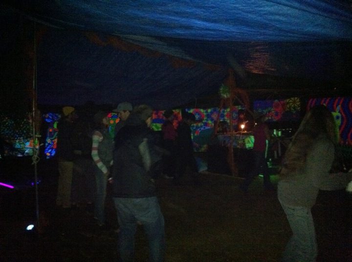 Tatanka 2011: under the tarp, the lights.